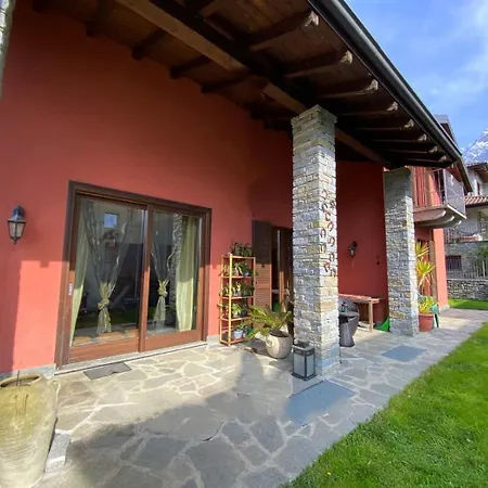 Casa Luca Feriehus Colico